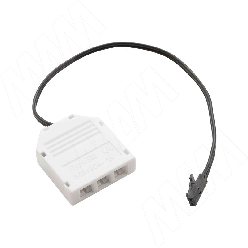 Разветвитель на 3 розетки, разъем — LED, папа-12V, мама-24V